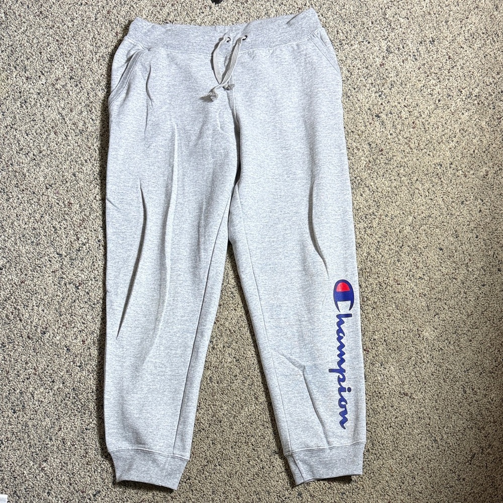 Champion Women’s Gray Logo Jogger Sweatpants Sz L NWOT